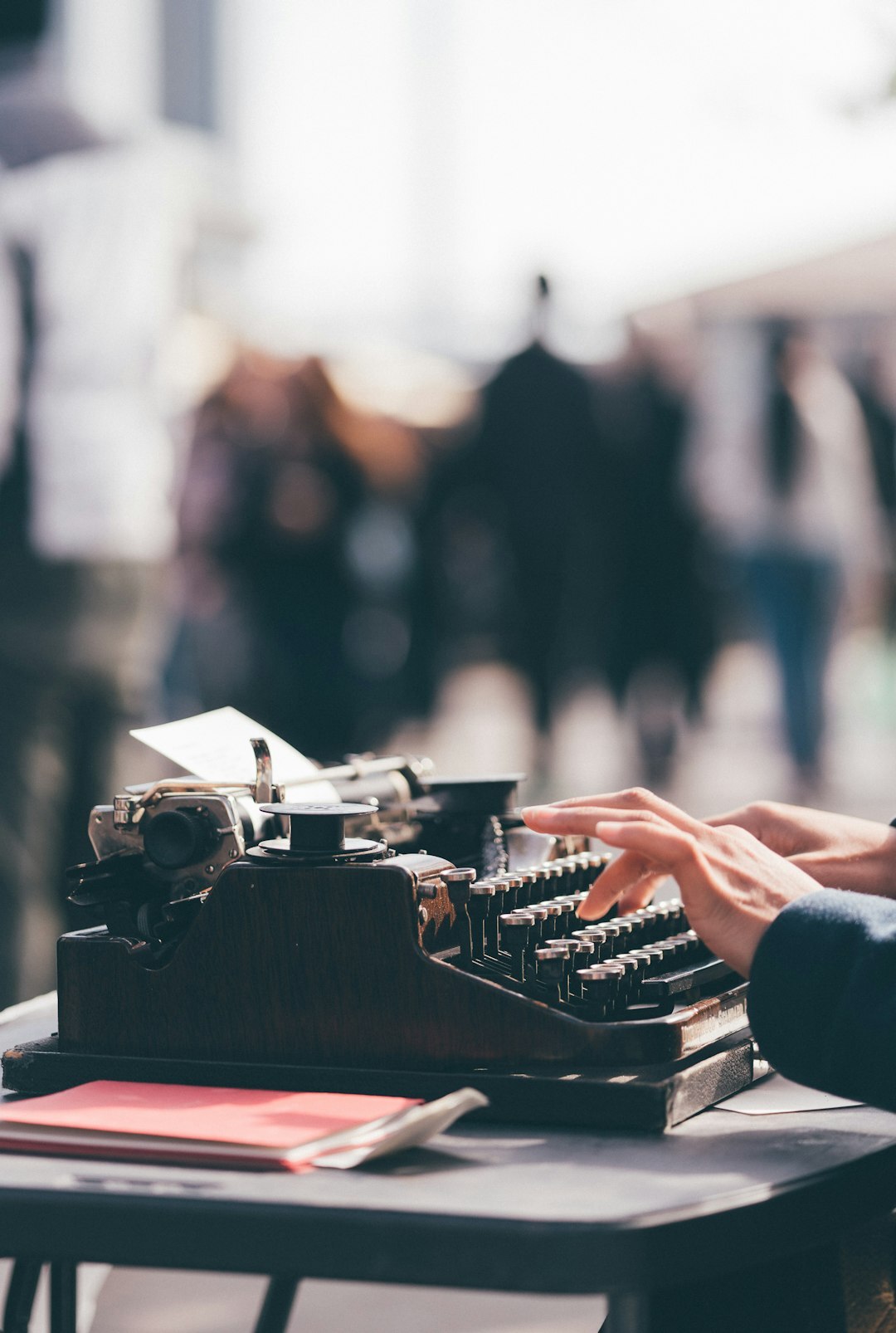 journalist writing story