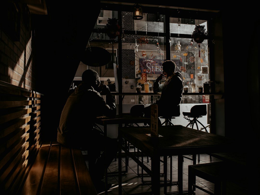 interview in cafe