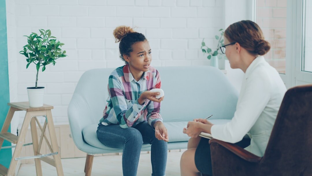 psychologist studying media effects